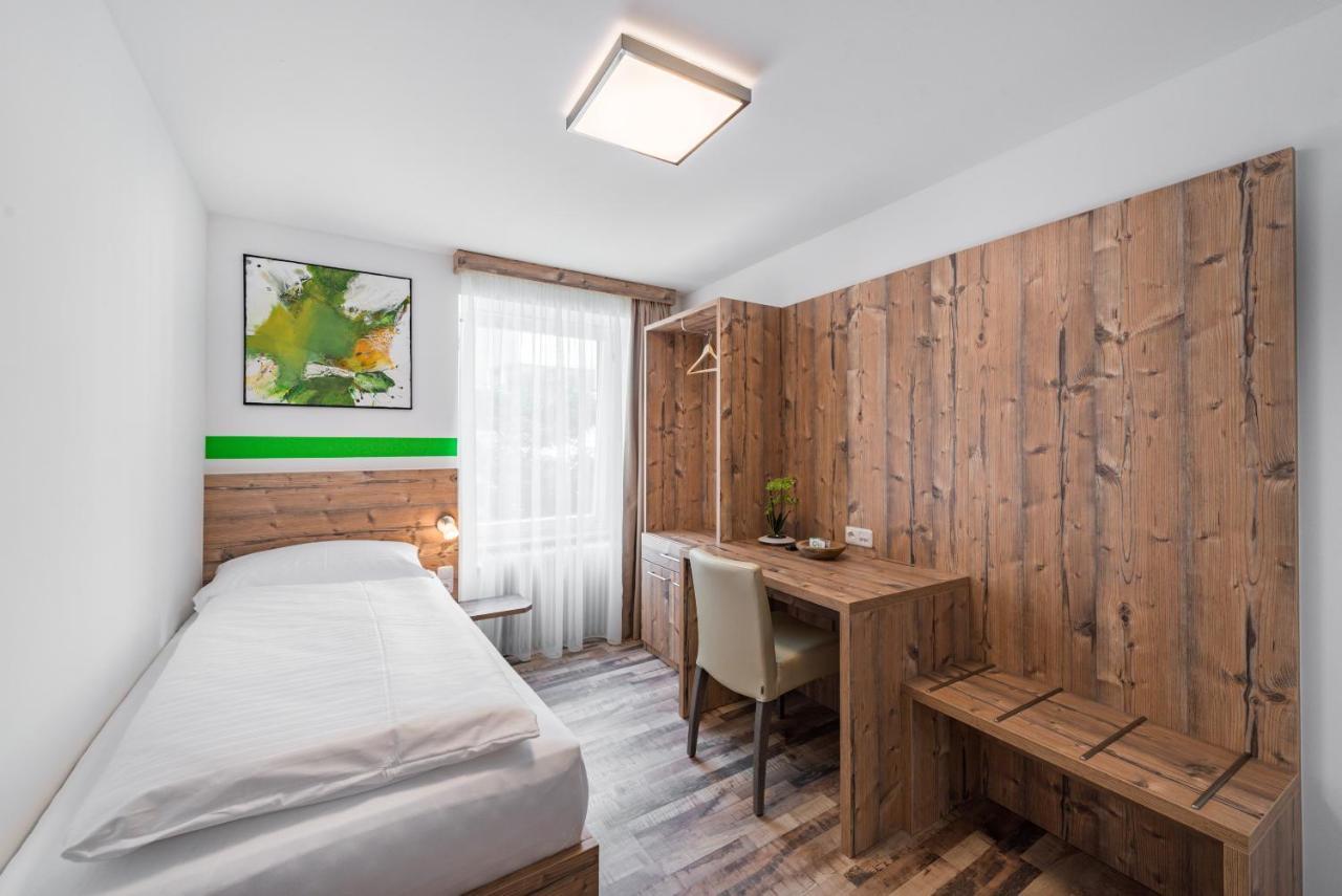 Hotel "City Rooms Wels" Exteriör bild